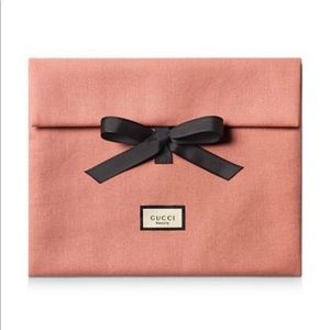 Gucci beauty bag